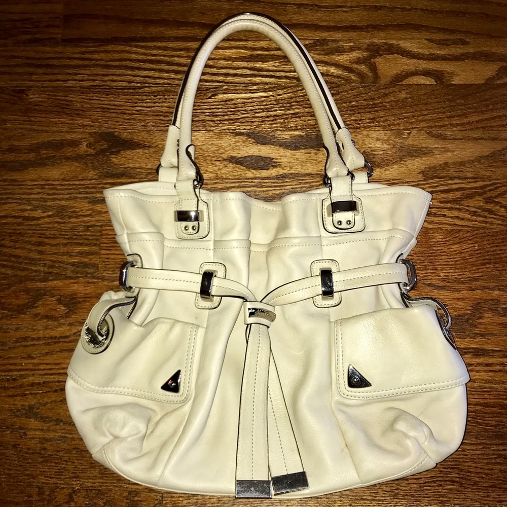 B. makowsky tote